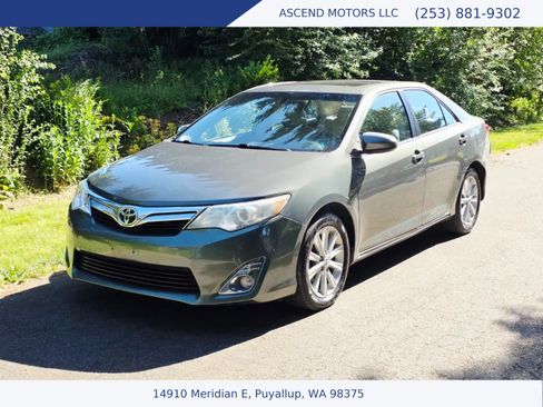 Used 2012 Toyota Camry XLE w/ Leather Pkg FWD image 1