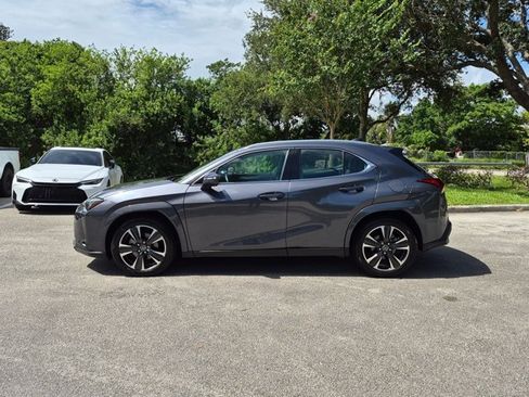 Used 2025 Lexus UX 300h FWD w/ Accessory Package (Z1) image 5