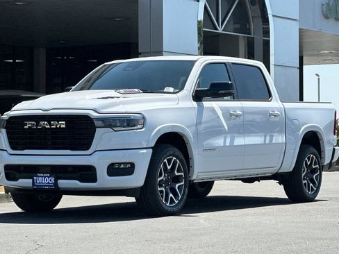 New 2026 RAM 1500 Laramie w/ Sport Appearance Package AWD/4WD image 8