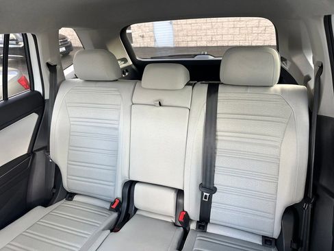 Used 2022 Volkswagen Tiguan S image 13