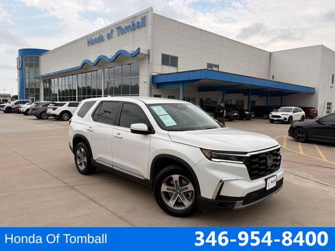 Certified 2025 Honda Pilot EX-L image 1
