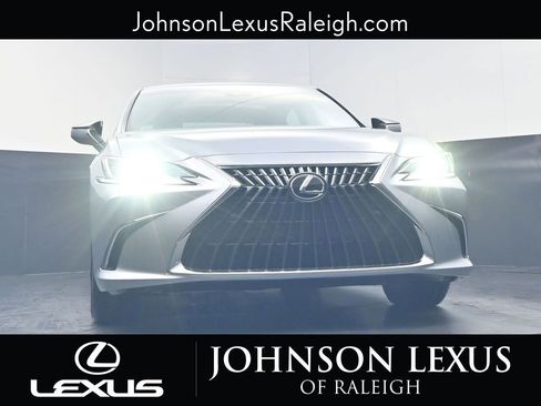 New 2025 Lexus ES 350 350 image 16