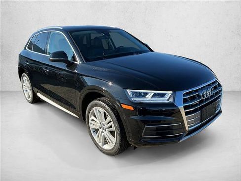 Used 2020 Audi Q5 2.0T Premium Plus image 3