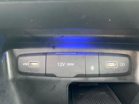 Used 2022 Hyundai Santa Cruz Limited AWD/4WD image 15