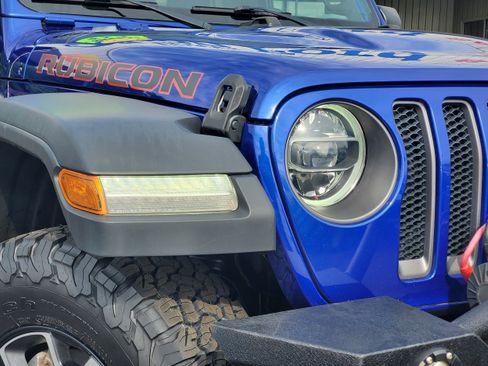 Used 2018 Jeep Wrangler Unlimited Rubicon AWD/4WD image 6