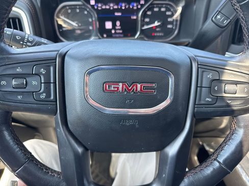 Used 2020 GMC Sierra 1500 AT4 w/ AT4 Premium Package image 11