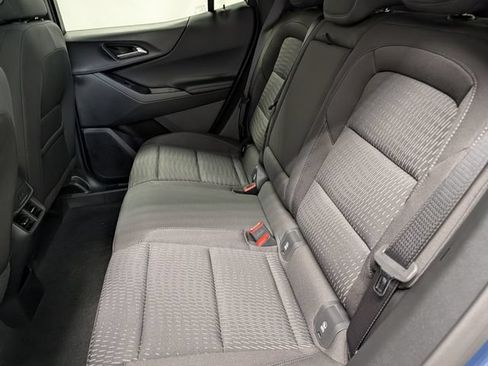 New 2027 Chevrolet Equinox LT FWD image 11