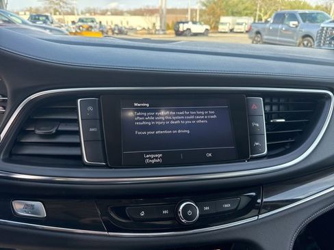 Used 2023 Buick Enclave Premium w/ Experience Buick Package image 18