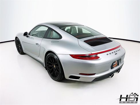 Used 2017 Porsche 911 Carrera S image 8