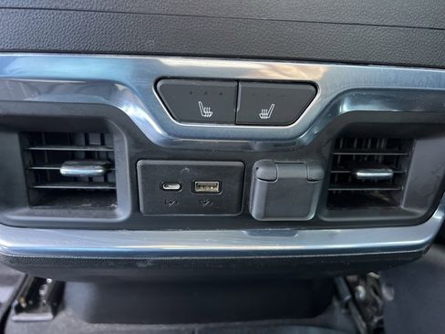 Used 2020 Chevrolet Silverado 2500 LTZ w/ LTZ Texas Edition image 20