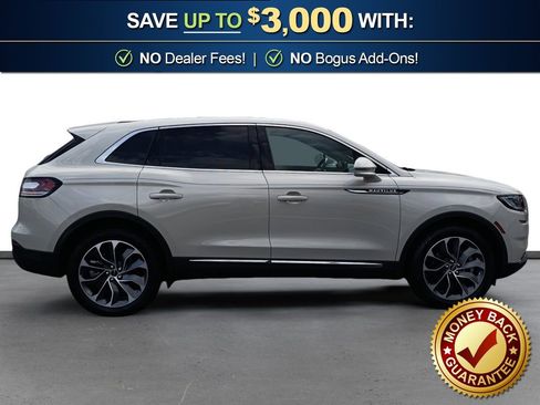Used 2022 Lincoln Nautilus Reserve w/ Luxury Package FWD image 8