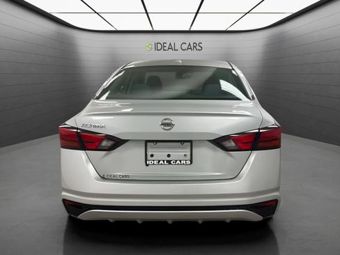 Used 2019 Nissan Altima 2.5 S FWD image 6