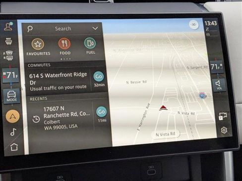 Certified 2025 Land Rover Discovery Sport S image 15