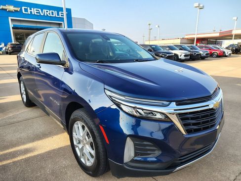 Used 2022 Chevrolet Equinox LT FWD image 1