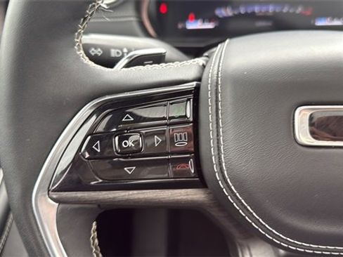 Used 2024 Jeep Grand Cherokee Overland image 36