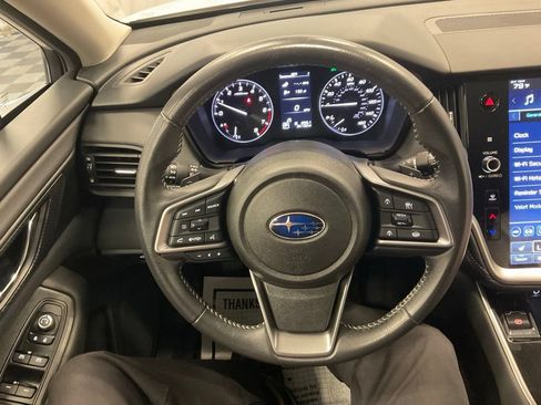 Used 2025 Subaru Outback Premium AWD/4WD image 22