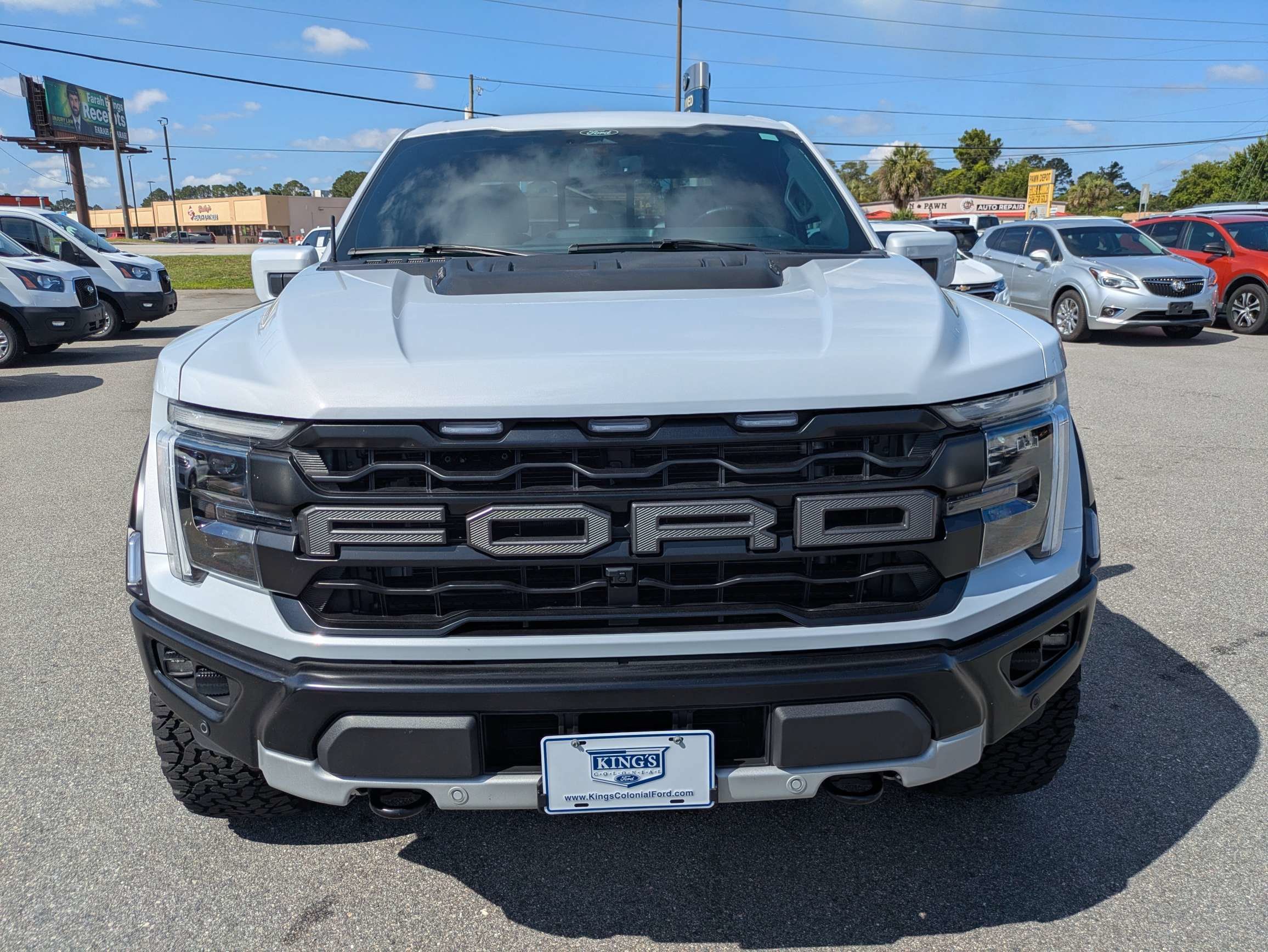 Used 2025 Ford F150 Raptor AWD/4WD image 9