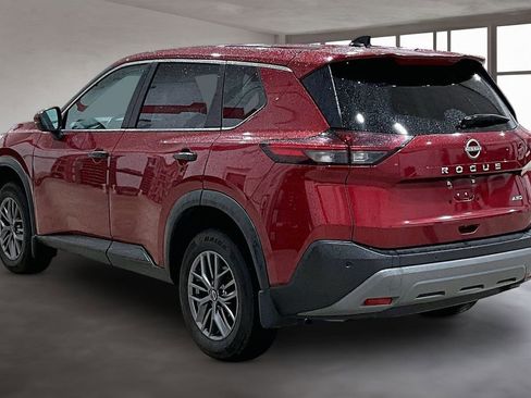 Used 2023 Nissan Rogue S AWD/4WD image 12
