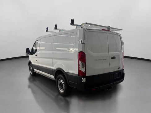 Used 2023 Ford Transit 250 Low Roof RWD image 7
