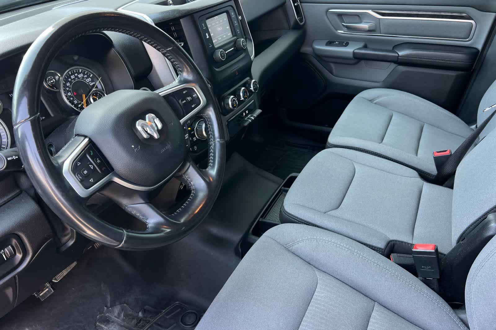 Used 2020 RAM 1500 Big Horn AWD/4WD image 14