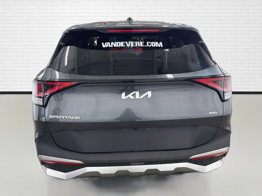 Used 2023 Kia Sportage LX AWD/4WD image 8