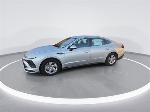 New 2026 Hyundai Sonata SE image 4