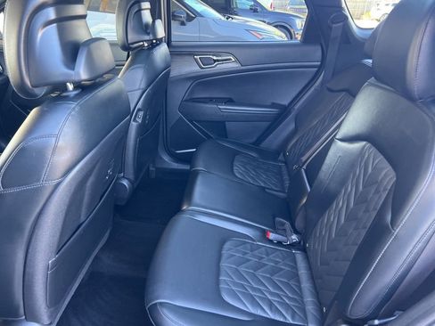 Certified 2023 Kia Sportage X-Line w/ X-Line Premium Package AWD/4WD image 9