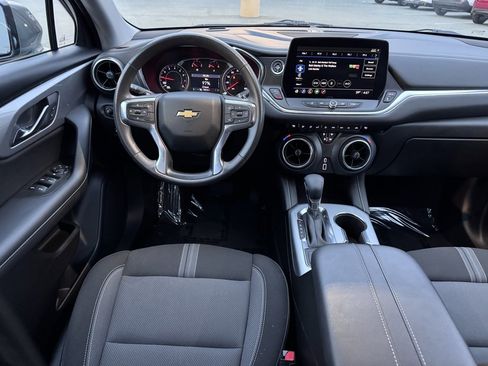 Used 2023 Chevrolet Blazer LT image 9