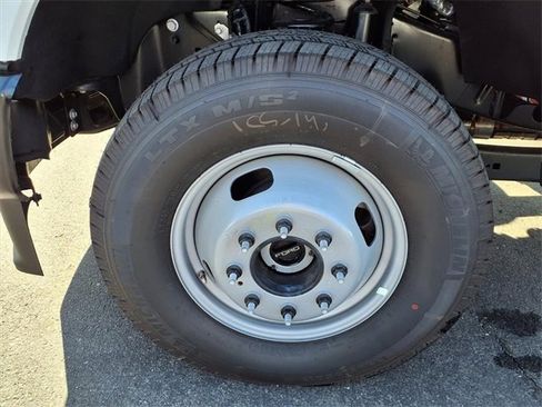 New 2025 Ford F350 XL image 7