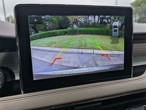 Used 2020 Lincoln Corsair FWD w/ Equipment Group 101A image 17