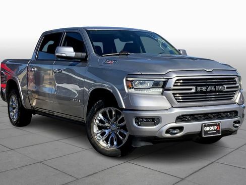 Used 2022 RAM 1500 Laramie w/ Laramie Southwest Edition image 2