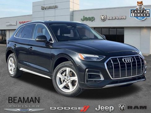 Used 2023 Audi Q5 2.0T Premium w/ Convenience Package AWD/4WD image 1