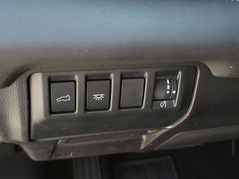 Used 2023 Subaru Ascent Touring AWD/4WD image 22