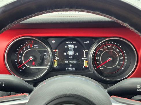 Used 2021 Jeep Gladiator Rubicon w/ Dual Top Group AWD/4WD image 25
