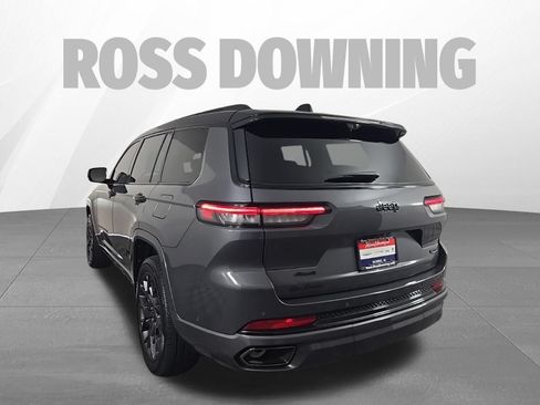 Used 2023 Jeep Grand Cherokee L Summit AWD/4WD image 6