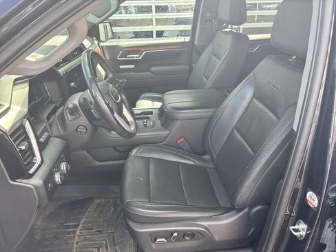 Used 2023 GMC Sierra 1500 Denali w/ Denali Reserve Package image 9