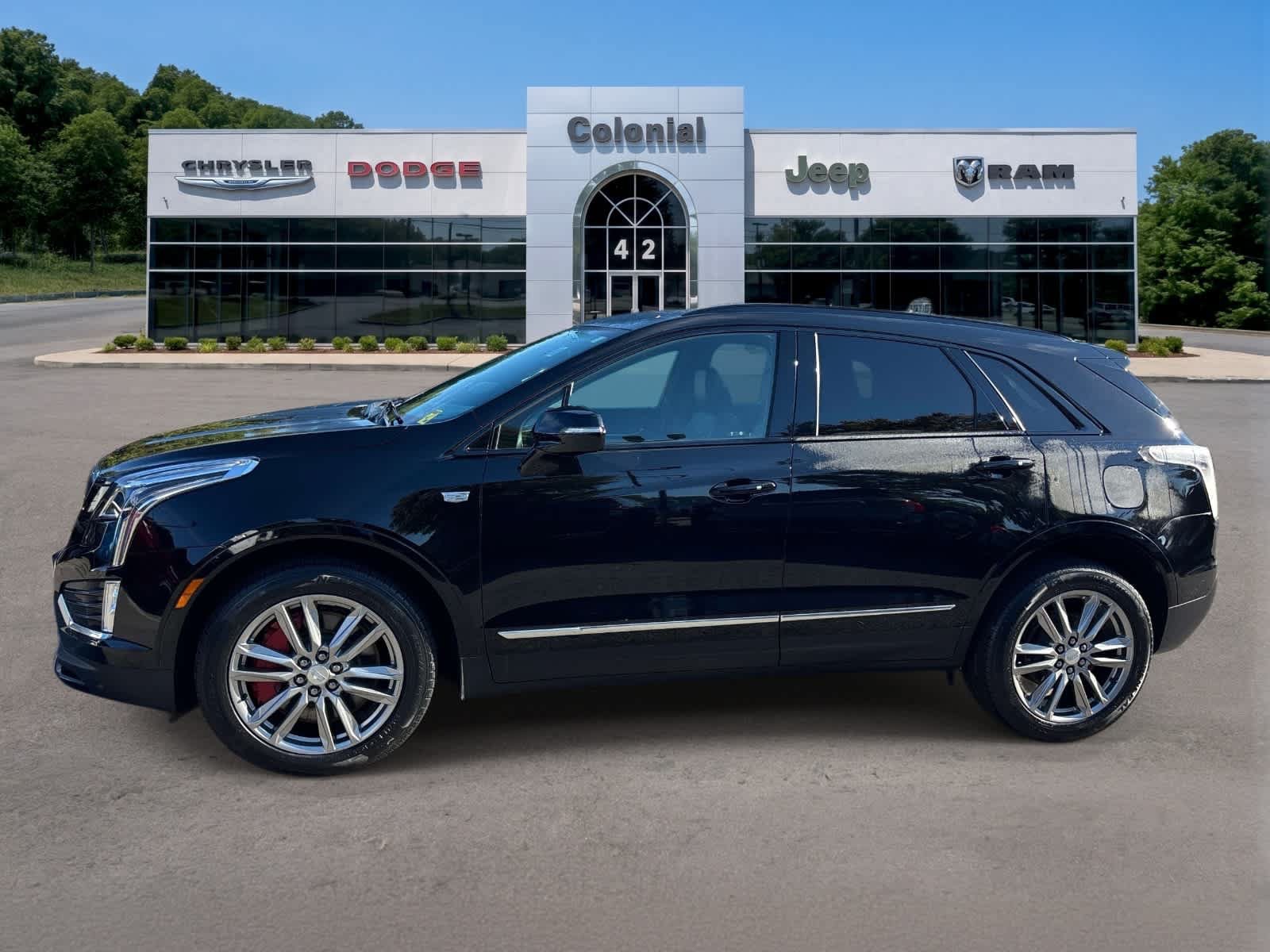 Used 2022 Cadillac XT5 Sportv AWD/4WD image 2