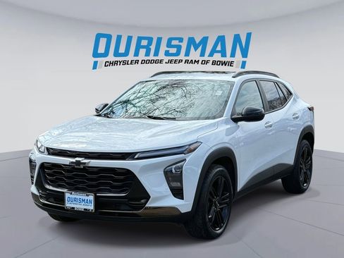 Used 2024 Chevrolet Trax ACTIV w/ Sunroof Package image 5