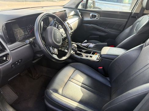 Used 2022 Kia Sorento SX AWD/4WD image 10