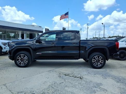 New 2026 GMC Sierra 1500 AT4 w/ AT4 Premium Package AWD/4WD image 4