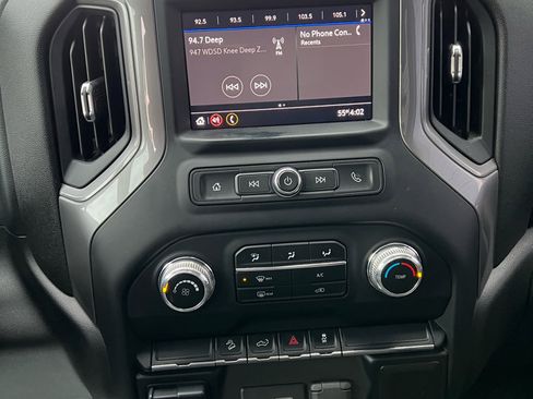 Used 2021 GMC Sierra 1500 1500 w/ Sierra Value Package image 15