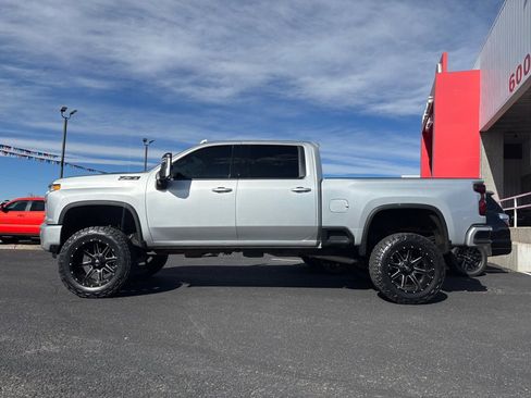 Used 2022 Chevrolet Silverado 2500 LTZ image 37