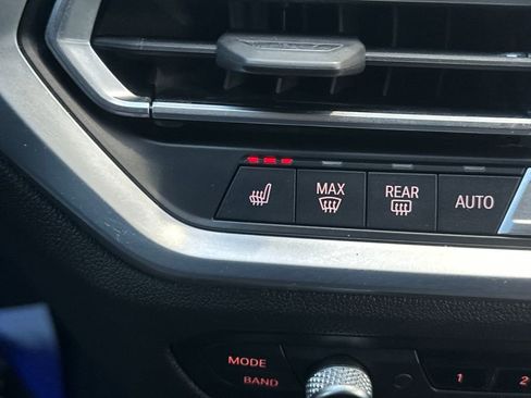 Used 2022 BMW 330i xDrive Sedan w/ Premium Package 2 image 31