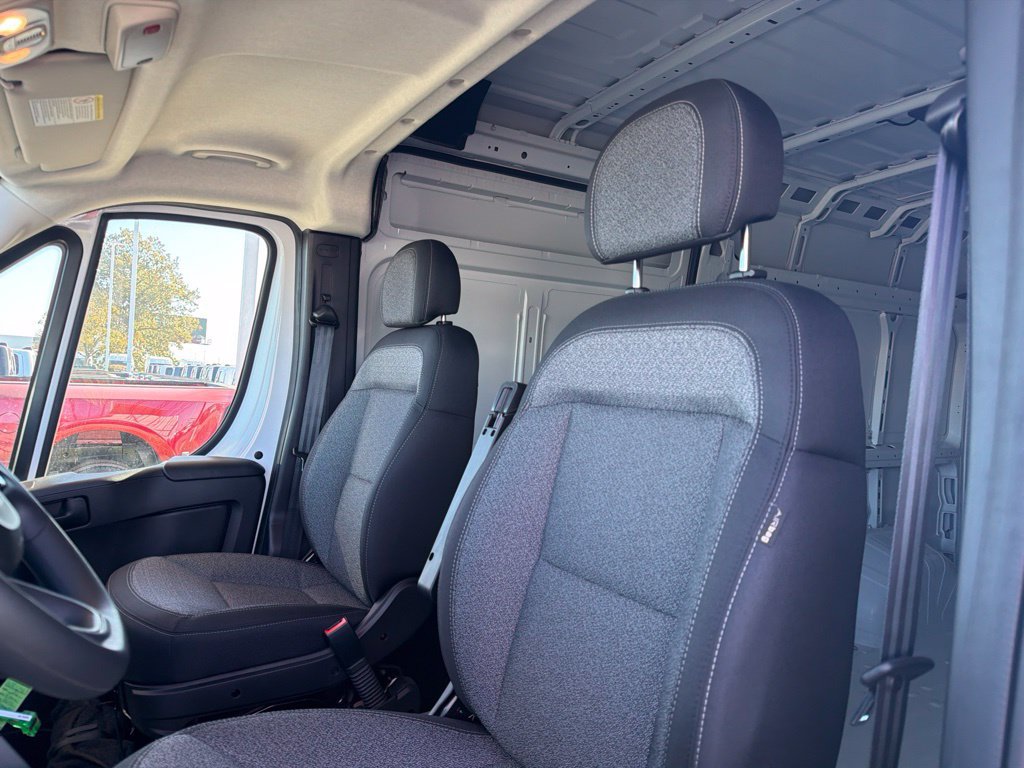 New 2026 RAM ProMaster 3500 w/ Convenience Group FWD image 13
