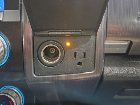 Used 2020 Ford F350 Limited image 54