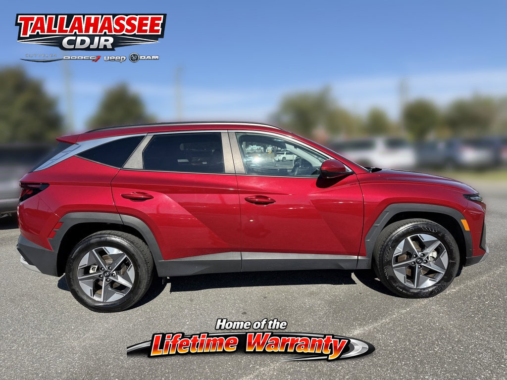 Used 2025 Hyundai Tucson SEL AWD/4WD image 2
