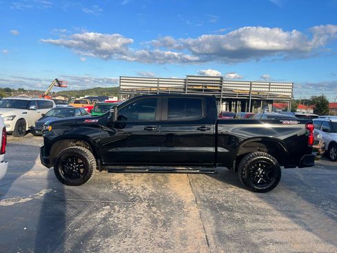 Used 2021 Chevrolet Silverado 1500 LT Trail Boss w/ Convenience Package II AWD/4WD image 6