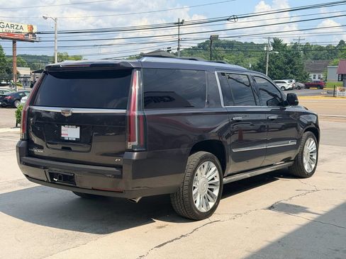 Used 2015 Cadillac Escalade ESV Platinum AWD/4WD image 6