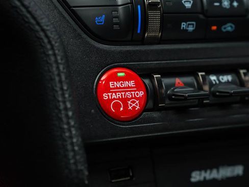 Used 2017 Ford Mustang Shelby GT350 image 33