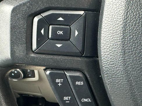 Used 2022 Ford F250 XLT w/ FX4 Off-Road Package image 18